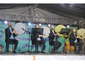 Grup Teylani Hakkari’de Konser Verdi