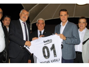 Fikret Orman: “İyi İnsan Olmadan İyi Beşiktaşlı Olunmaz”