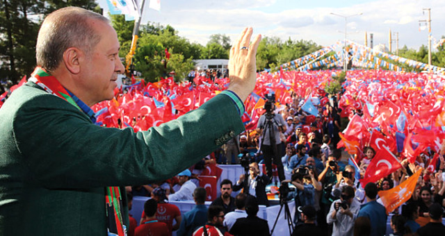 Erdoğan'dan Muhalefete Demirtaş Tepkisi: Türbe Gibi Gidiyorlar!