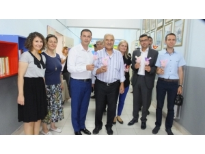 Burhaniyeli Minikler Yıl Boyu Hazırladıklarını Sergiledi