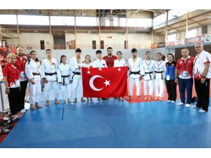 Osmangazili Judocu Balkan Şampiyonu Oldu