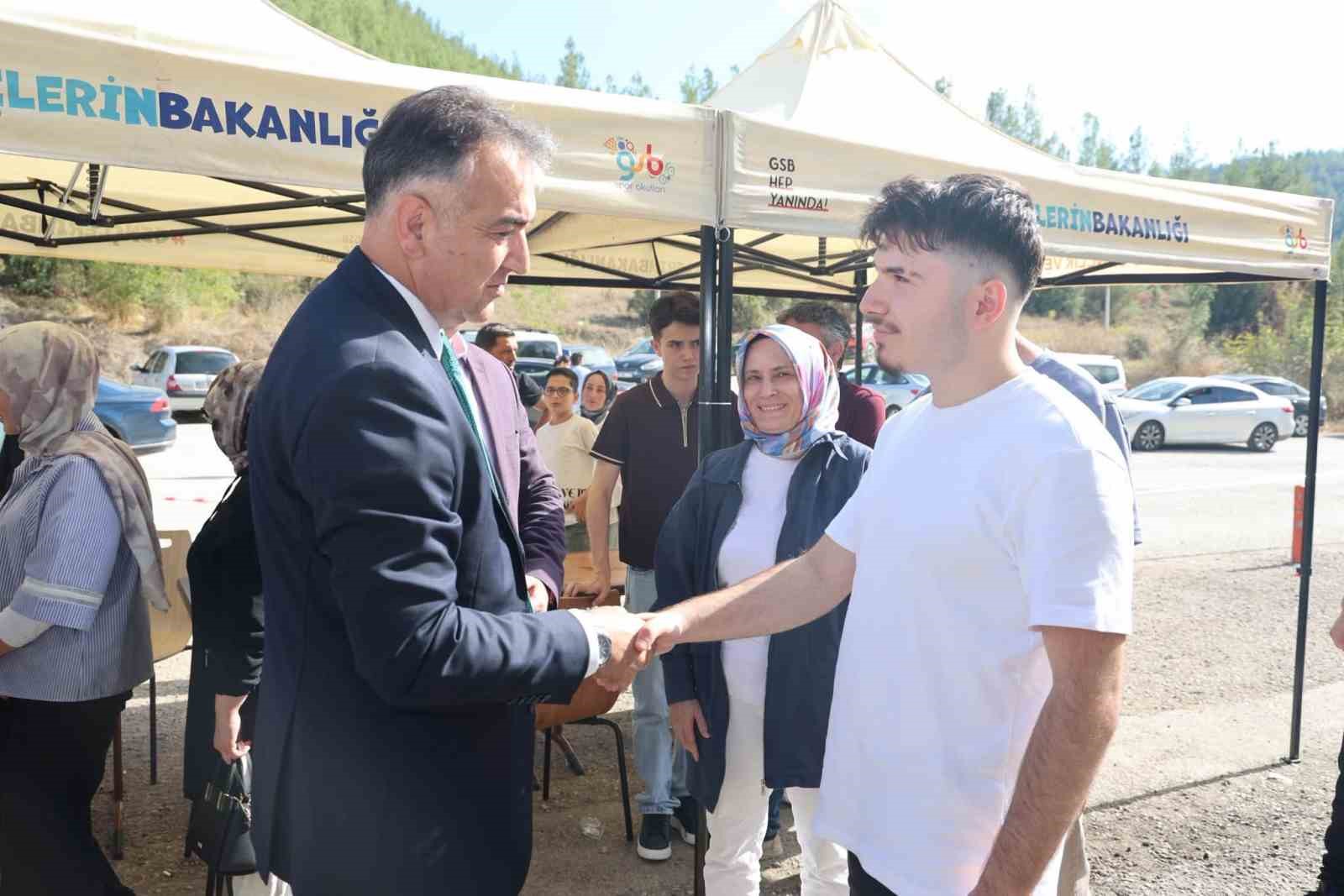 karabuk-te-basvuru-yapan-tum-ogrenciler-yurtlara-yerlesti