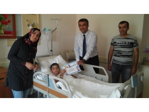 Sünnet Olan Çocuklara ’Cesaret Diploması’