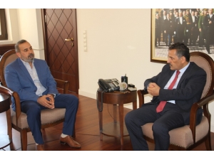 Vali Kaymak: “Samsunspor Stadyumunun Boynu Büküldü”