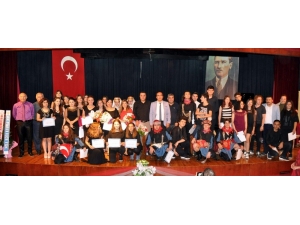 Nazilli Fen Lisesi Öğrencilerinden Sanat Şöleni