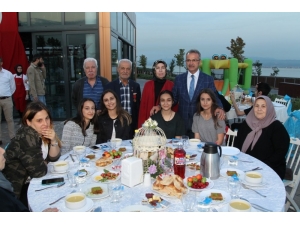 Başkan Köşker Şehit Ve Gazi Ailelerini Ağırladı