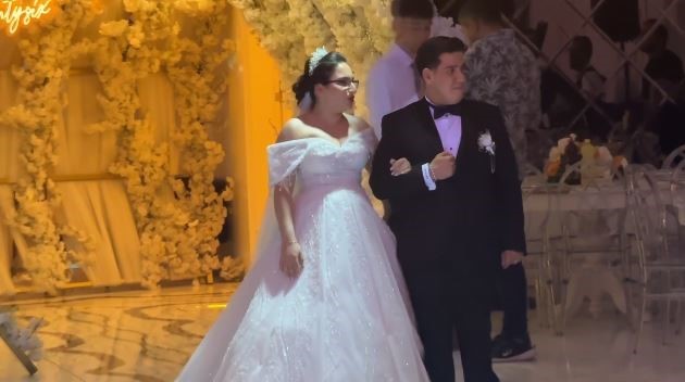 yillara-ve-yollara-meydan-okuyan-ask-mutlu-sonla-bitti