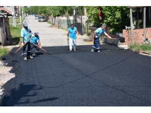 Kartepe’de Asfalt Çalışmaları, Acısu’da Devam Etti