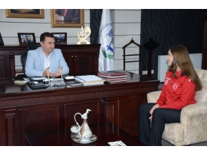 Bozüyüklü Sporcu Tokyo’da Ülkemizi Temsil Edecek