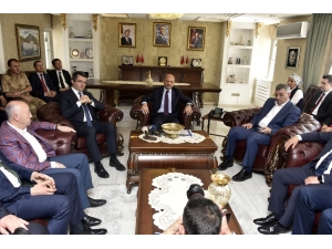 Başbakan Yardımcısı Fikri Işık Gümüşhane’de