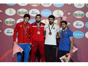 U23 Avrupa Güreş Şampiyonası’nda İkinci Gün Tamamlandı