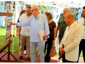 Seferihisar’da Plaj Futbol Sahasına Şenes Erzik’in Adı Verildi