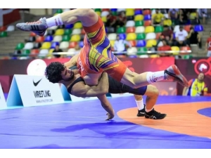 Kayseri Şekersporlu Milli Güreşçiler Avrupa Şampiyonasında