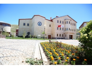 Bayburt Üniversitesi’nin 8. Fakültesi Açılıyor