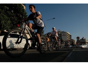 Kuşadası Bisikletçiler Doğa İçin Pedal Çevirdi