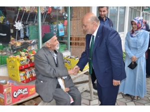 Yelis: "Erdoğan İle Demirtaş’ı Aynı Kefeye Koymak Büyük Bir Nezaketsizliktir"