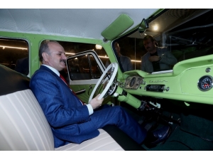 Vali Çakacak, Tülomsaş Sergi Alanını Gezdi