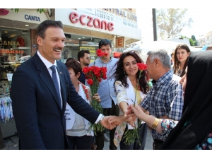 Alpay Özalan, “Bana İzmirliler Sahip Çıkmayacak Da Kim Sahip Çıkacak”