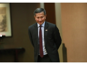 Singapur Dışişleri Bakanı Balakrishnan, Kuzey Kore Yolcusu