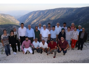 Milletvekili Aydın, Vatandaşlarla Kaş’ta Buluştu