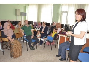 Proje Sayesinde Veliler Ve Öğrenciler Arasındaki Empati Artacak