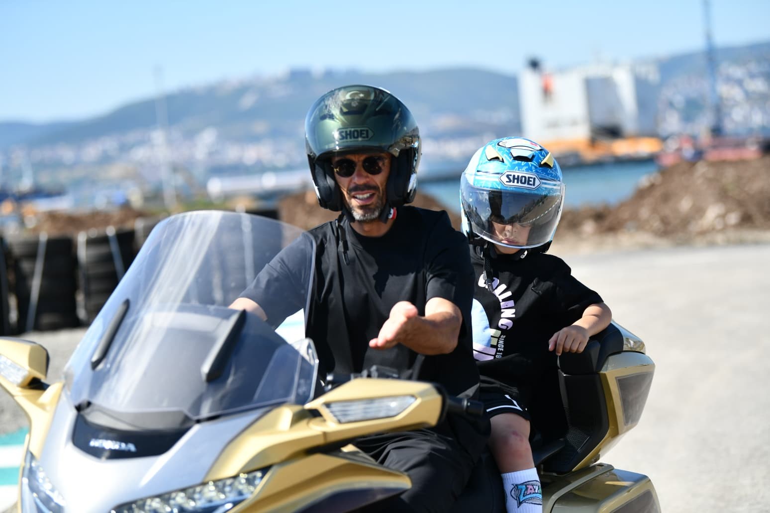 kenan-sofuoglu-basiskele-deki-yeni-pisti-oglu-zayn-ile-test-etti