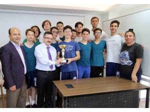 Tredaş Spor U14 Basketbol Takımı Şampiyon Oldu