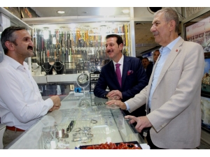 Bakan Demircan’dan Esnaf Ziyareti