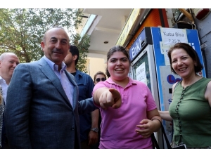 Bakan Çavuşoğlu’ndan Esnaf Ziyareti