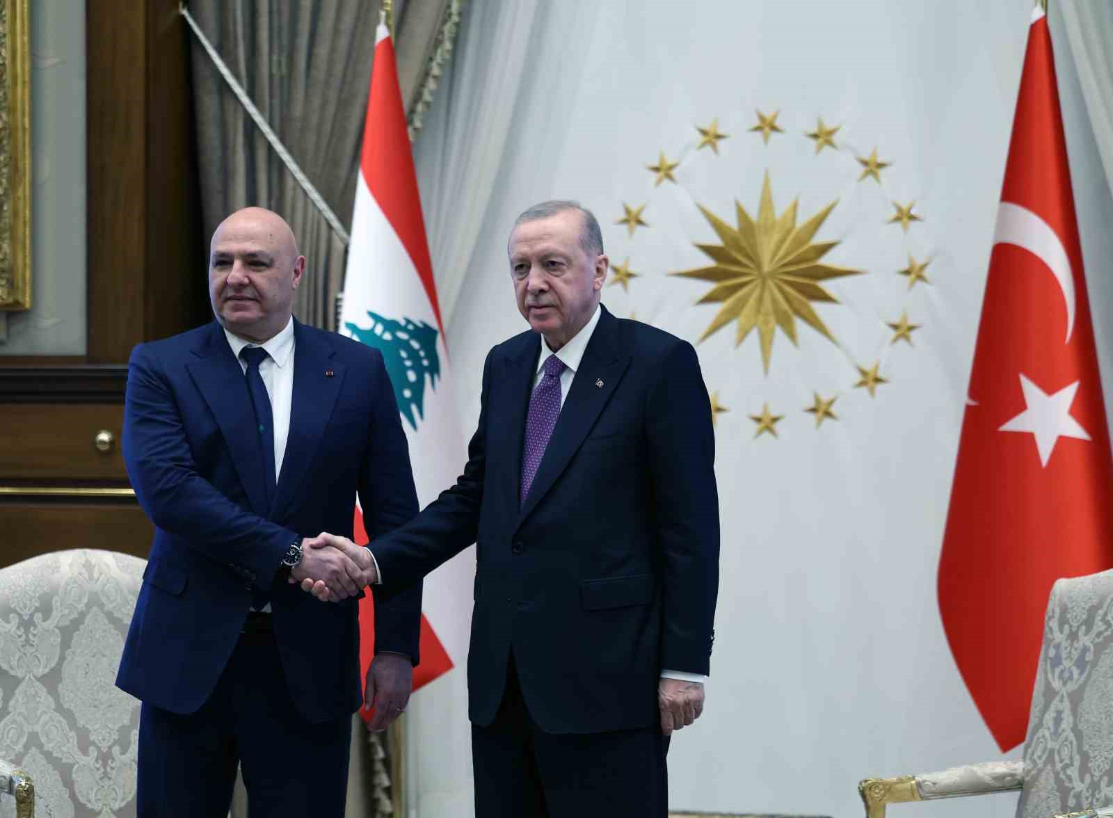 cumhurbaskani-erdogan-guvenlik-baglaminda-lubnan-silahli-kuvvetleri-ne-destegimiz-surecek