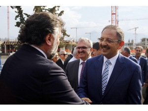 Bakan Özhaseki’den Hazine Arazisindeki Yapı Ve Diğer Kaçak Yapı Sahiplerine Tapu Müjdesi