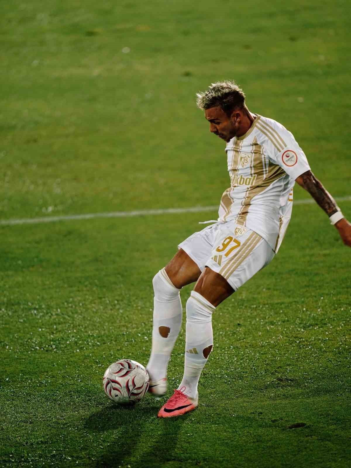 kayserispor-un-ilk-golleri-seferi-den