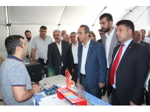 Chp’li Bülent Tezcan’dan Konteyner Kent Eleştirisi