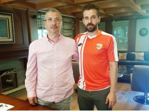 Kenan Karışık Adanaspor’da
