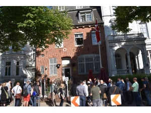 Almanya’da Oy Verme İşlemi Başladı