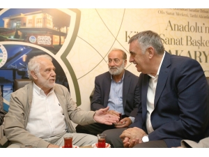 Prof. Dr. Sırma Kitap Sokağı’nda Okurları İle Buluştu