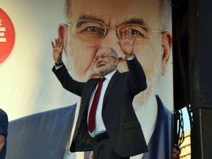 Temel Karamollaoğlu: “Her Kesimle Kucaklaşacağız. İktidar, Muhalefet Dahil Herkesle Kucaklaşacağız”