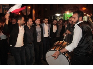 Elazığ’da Davullu Klarnetli Sahur Halayı