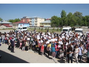 Malazgirt’te Karne Sevinci Yaşandı