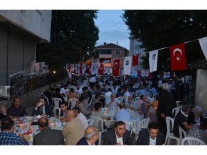 Dilovası’nda İftar Sofrası Köseler Mahallesi’nde Kuruldu