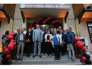 Prof. Dr. Orhan Oğuz’un Adı Halk Merkezi’ne Verildi