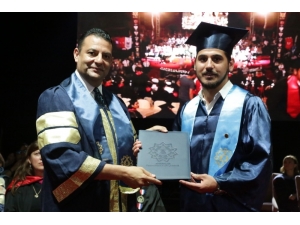 Kktc’de Mezuniyet Töreni Coşkuyla Kutlandı