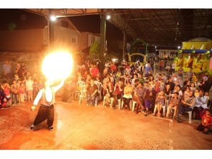 Adapazarı Belediyesi’nin Ramazan Şenlikleri Devam Ediyor