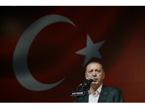 Cumhurbaşkanı Erdoğan Asker Ve Şehit Aileleri İle İftar Yaptı
