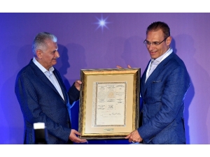 Türk Telekom’un Yeni Genel Müdürlük Binasını Hizmete Açtı