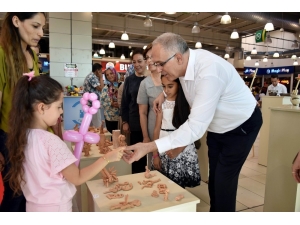 Toprak Yetenekli Ellerde Şekillendi
