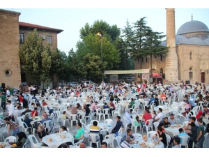 32 Gençlik’ten Birlik Ve Beraberlik İftarı