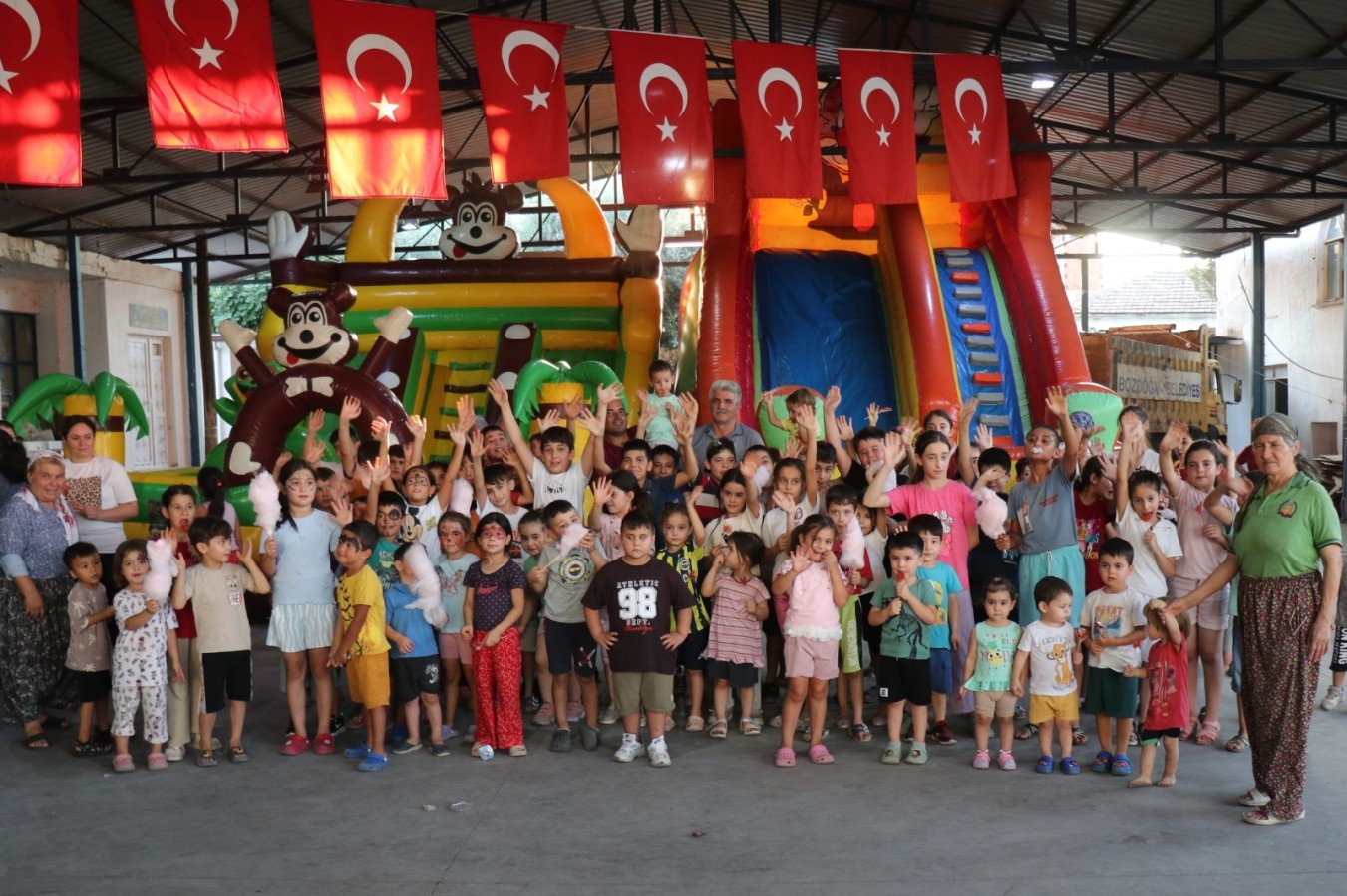 bozdogan-da-yaz-senlikleri-mahalle-mahalle-devam-ediyor