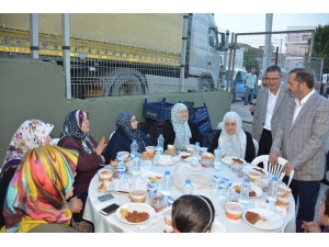 Dilovası’nda İftar Sofrası Çerkeşli’de Kuruldu