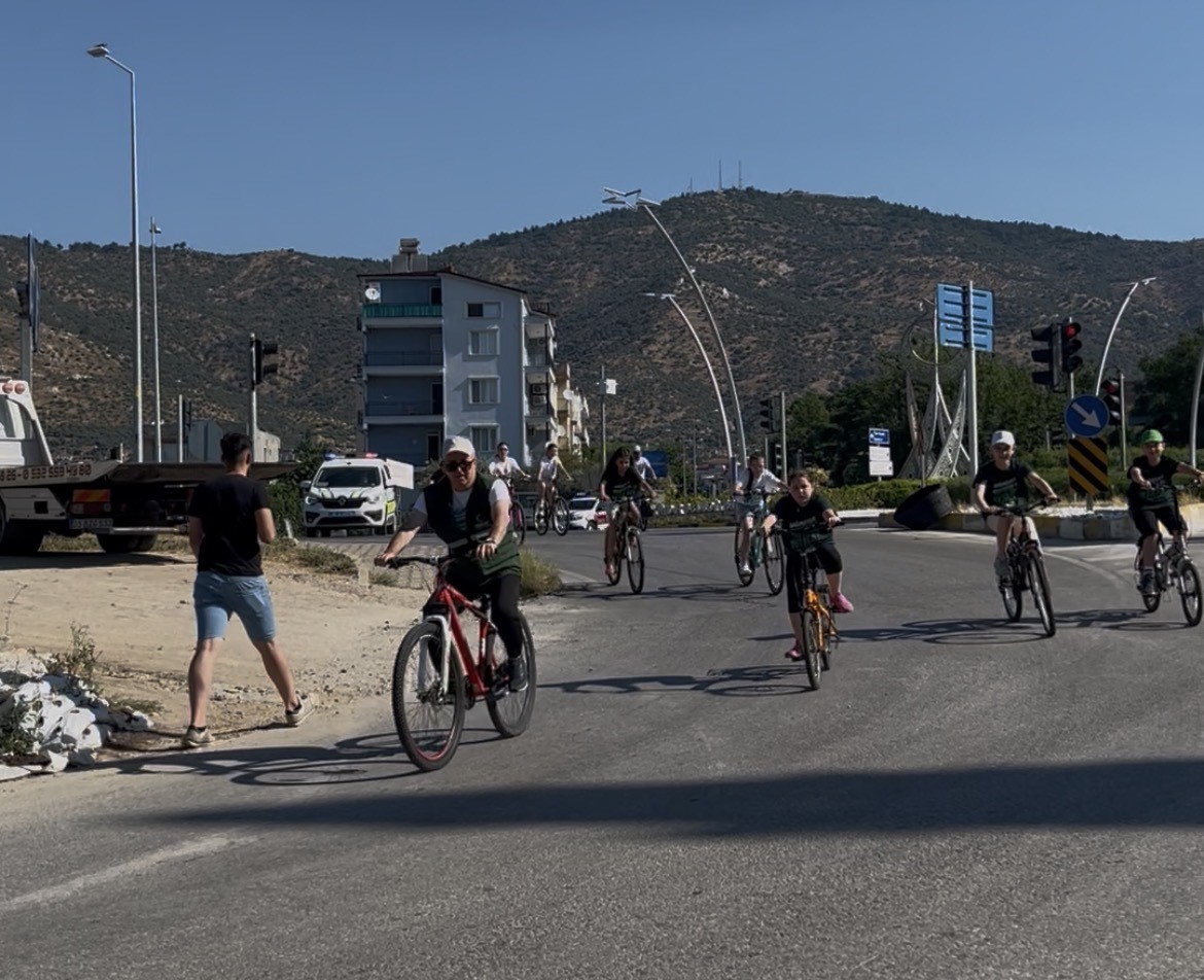 bayindir-da-saglikli-yasam-icin-pedal-cevirdiler
